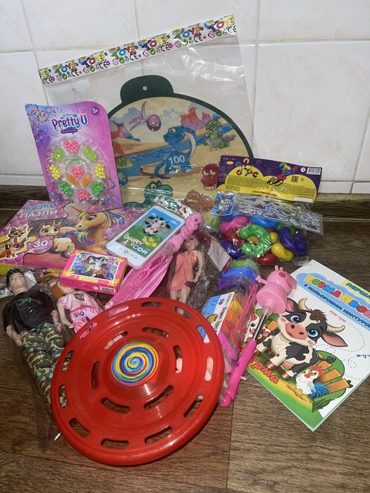 Іграшки, набір іграшок, популярне