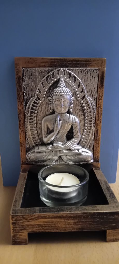 Porta velas com Buda