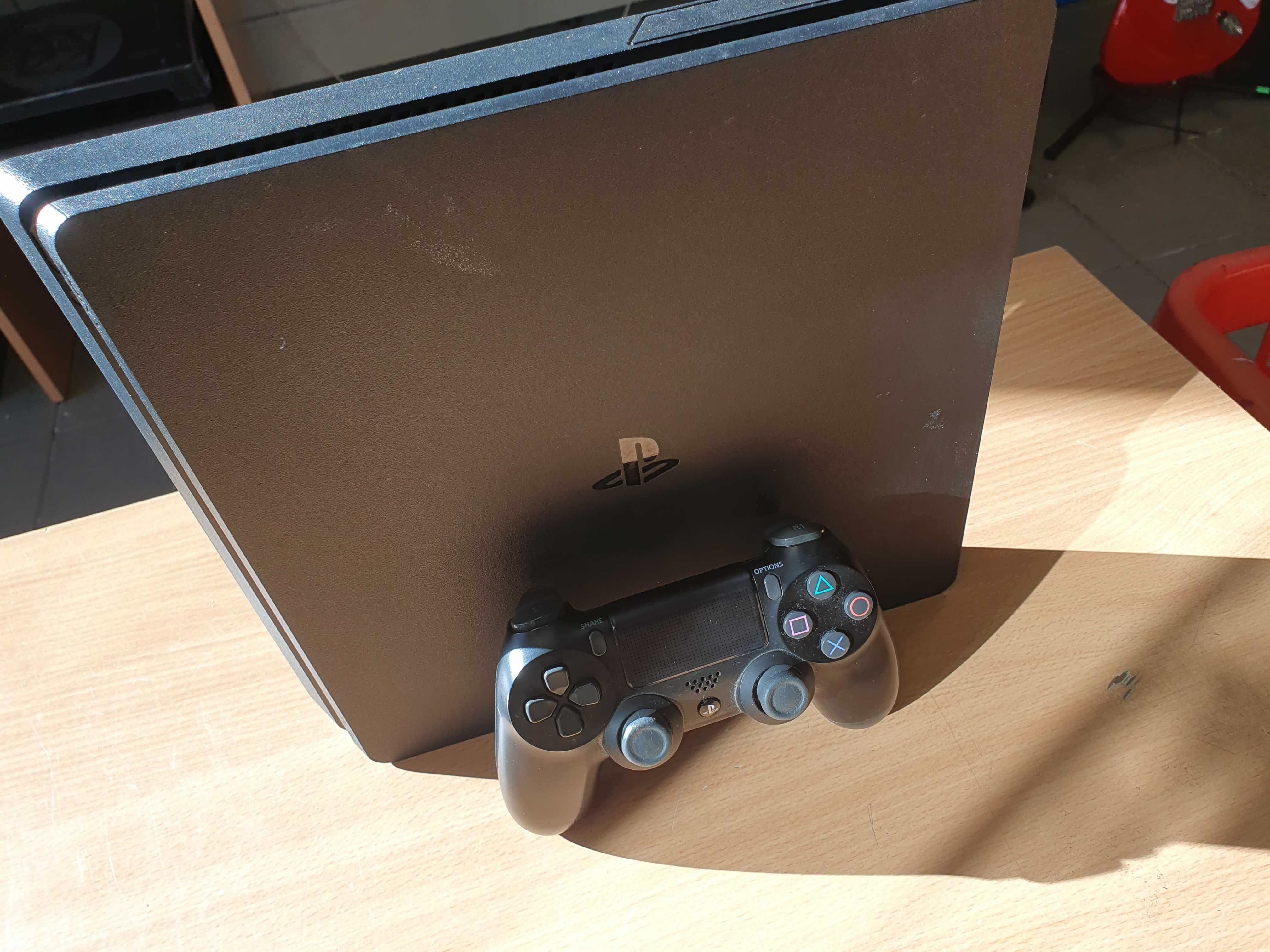 Konsola Sony PS4 Slim 1000 GB