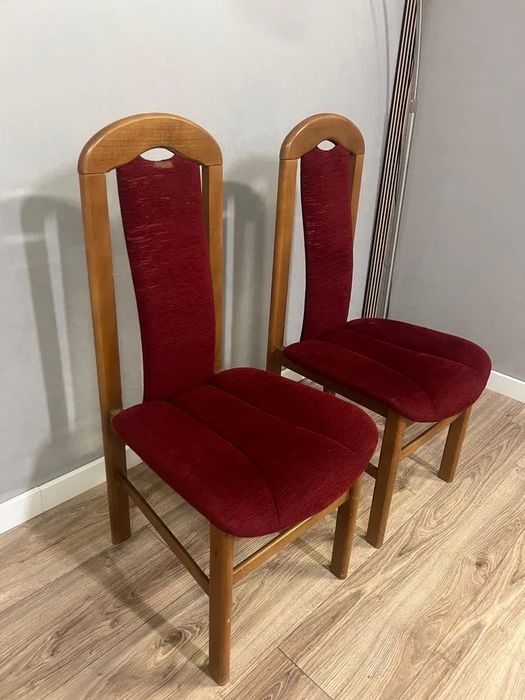 Zestaw 2 krzeseł drewnianych w kolorze bordowy DOSTAWA !!!