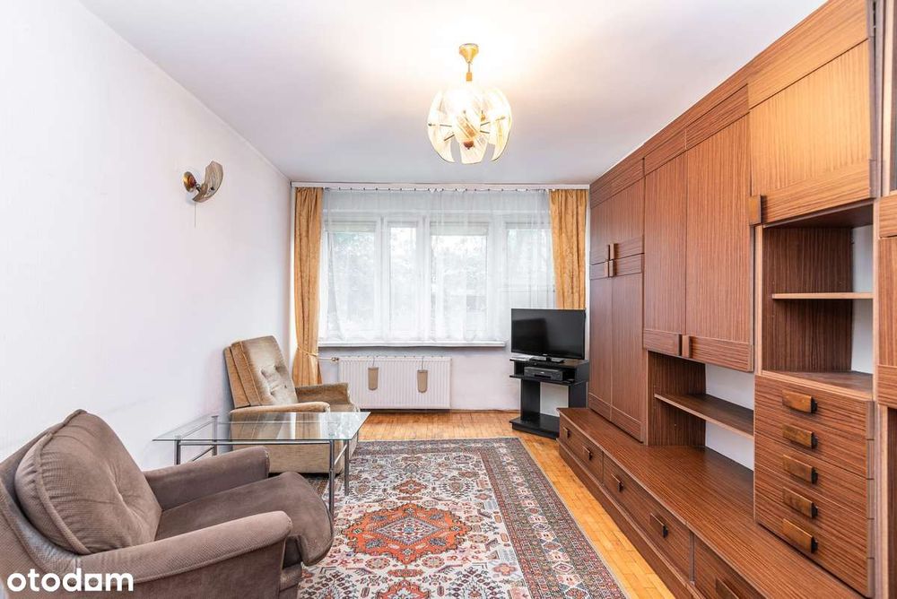 4 pokoje|Obok pętli tramwajowej|Spokojna okolica|6,2m2 piwnica