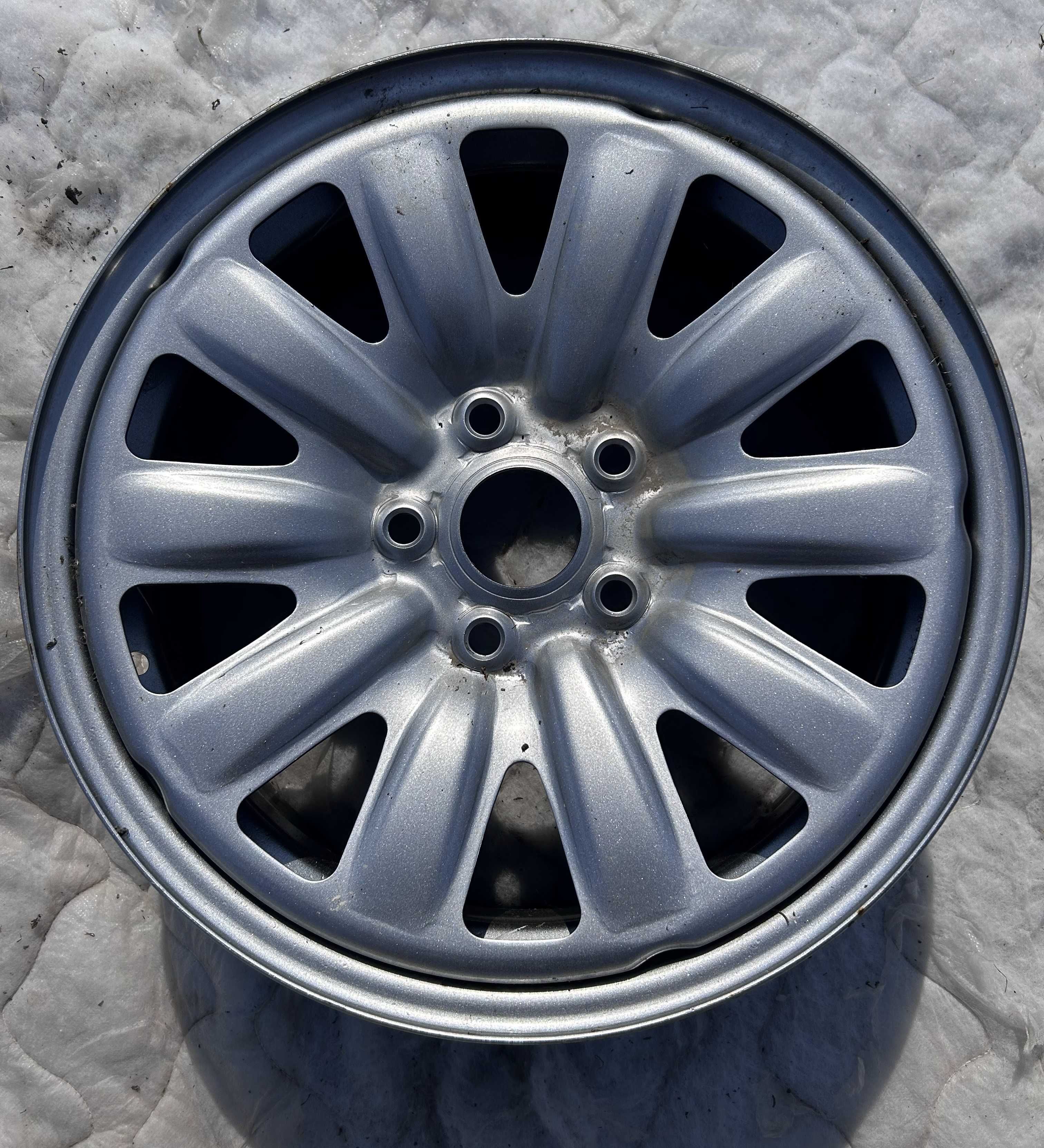 4x felgi stalowe hybrydowe 16 Skoda Octavia Audi A3 VW Golf Touran