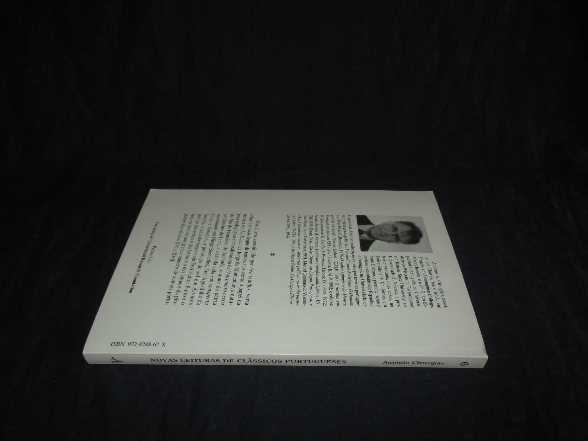 Livro Novas Leituras de Clássicos Portugueses