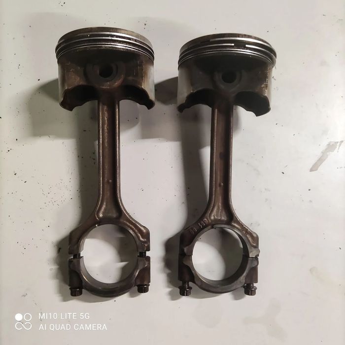 Piston com biela - Mitsubishi Colt 1.2 / Smart ( 2005 )