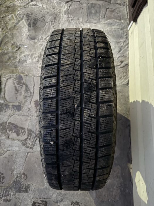 Зимові шини разом з дисками