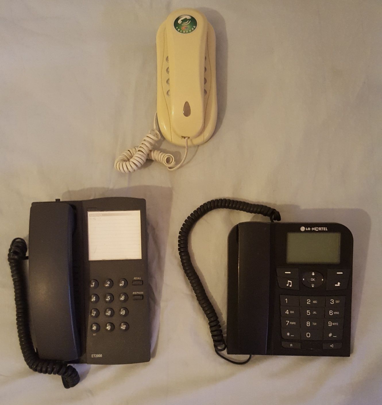 Telefones Antigos de Casa