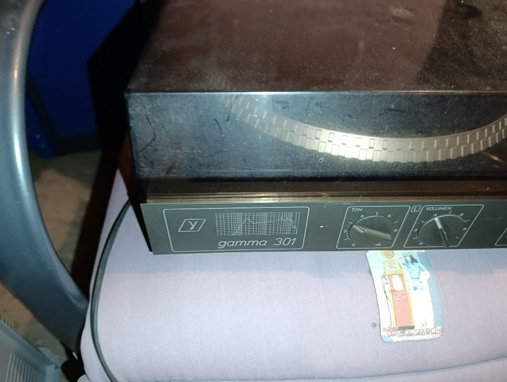 Gramofon Gamma 301