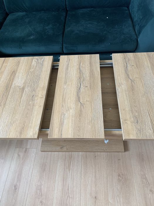 Zestaw mebli salonowych z narożnikiem z funkcją spania