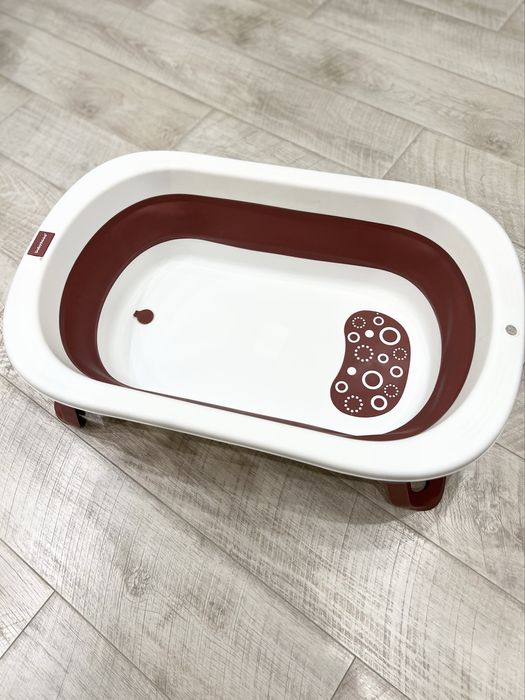 Ванночка складна Babyhood Комфорт червона