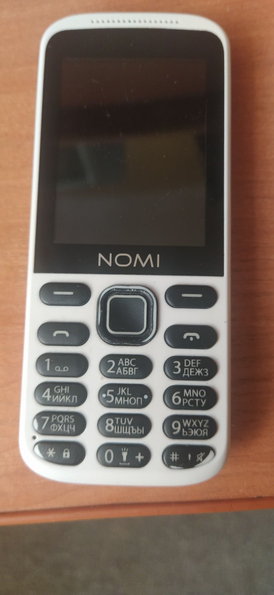 Мобильный телефон NOMI I 244
