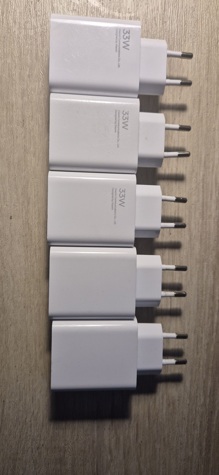 Ładowarka 33W Xiaomi. W zestawie z kablem.