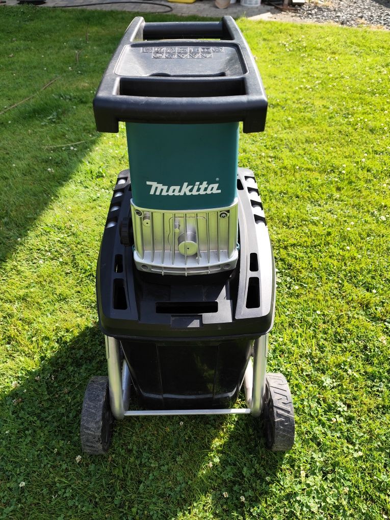 Makita UD2500 rozdrabniacz