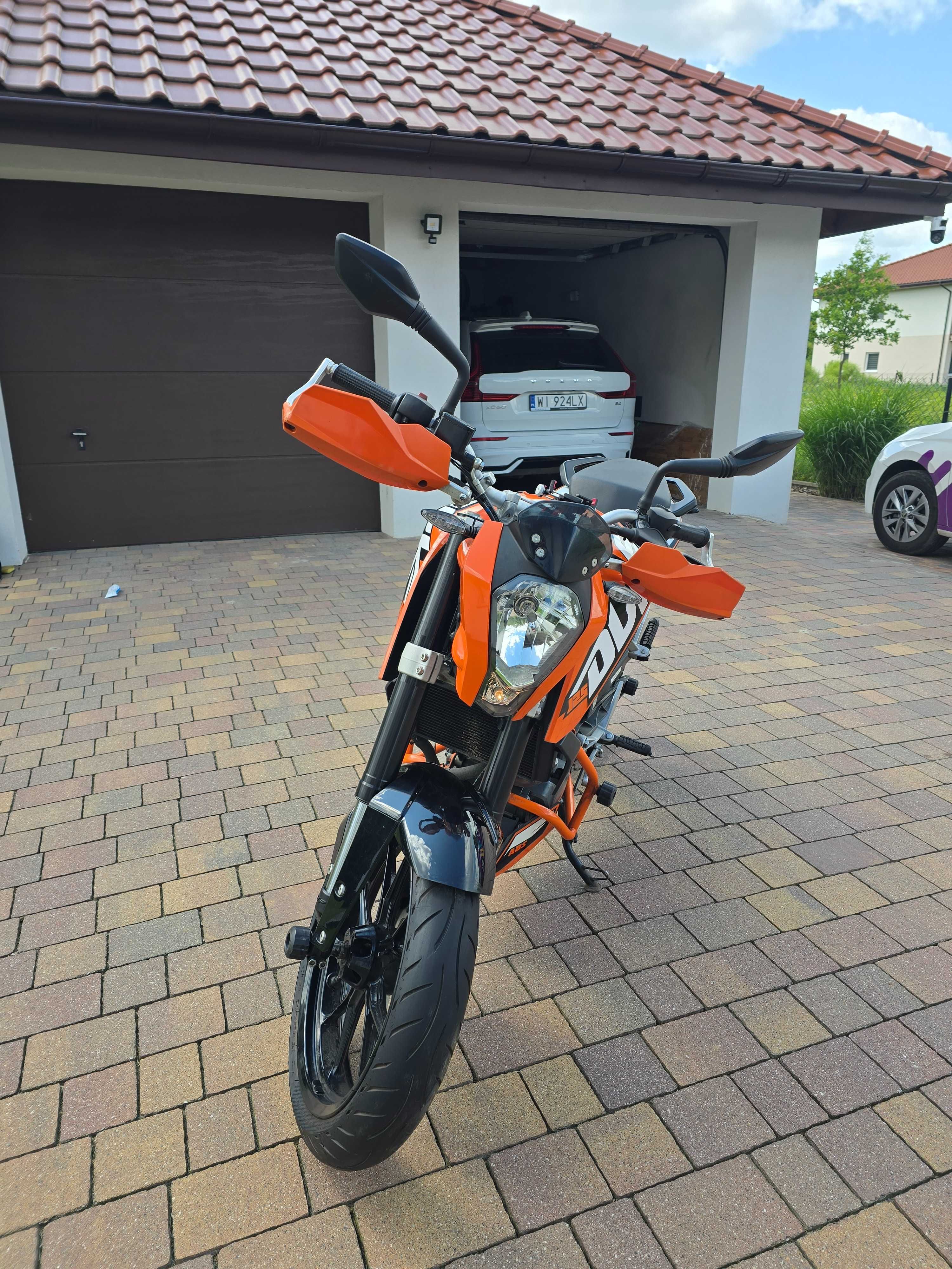 KTM Duke 125 ABS 2014 | handbary, gmole, crash pady