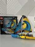 Łodzie Lego Technic 42105 oraz 42074