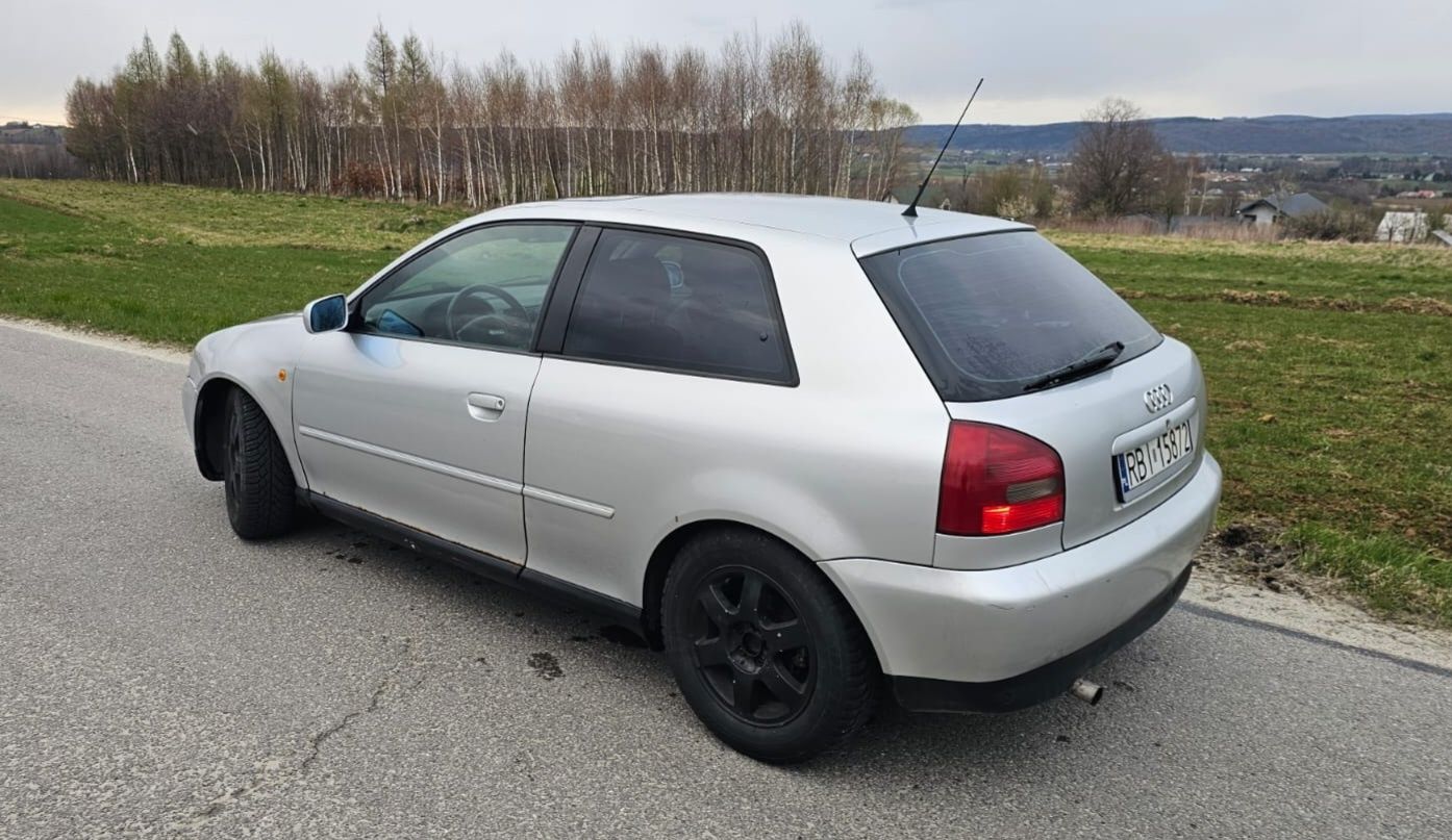 Audi a3 1.8 benzyna + LPG, automat