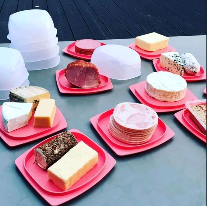 Tupperware в асортименті