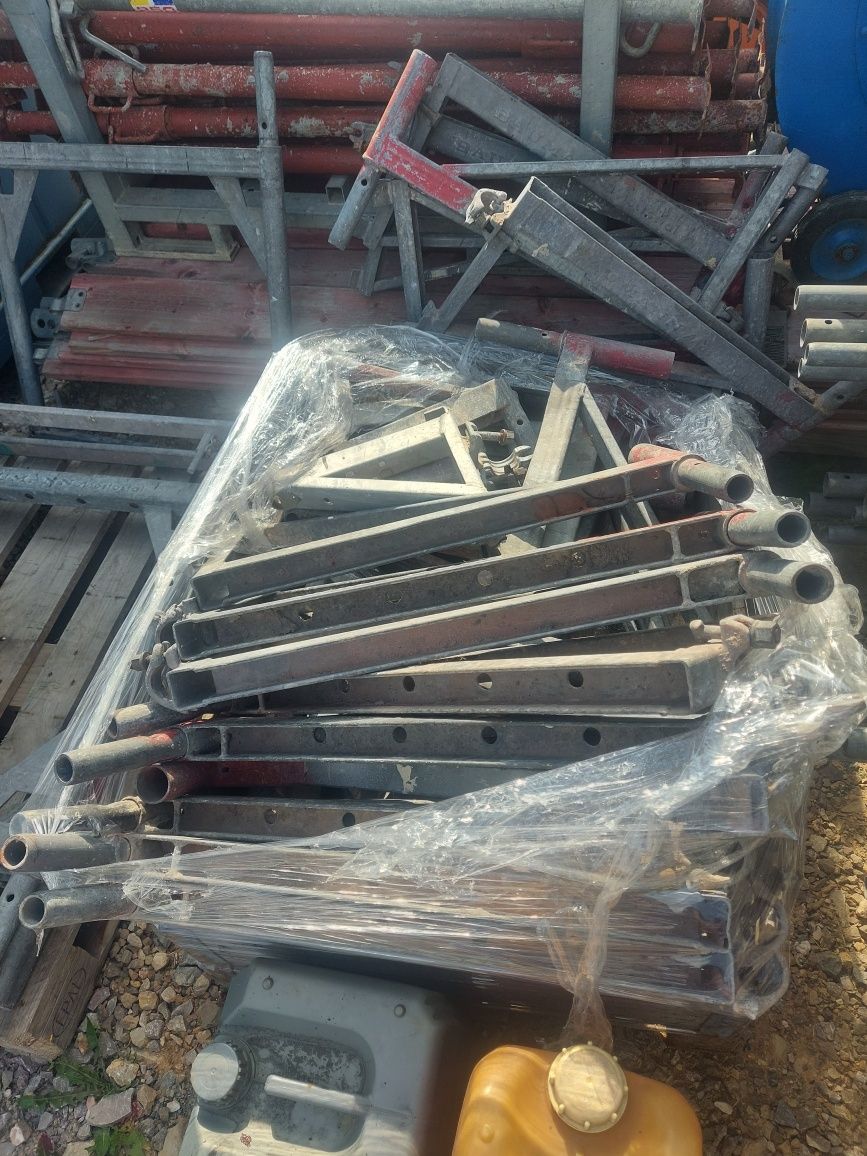 Rama Chodnikowa, Podest Metalowy 2m Elemnty Baumann Layher  Transport