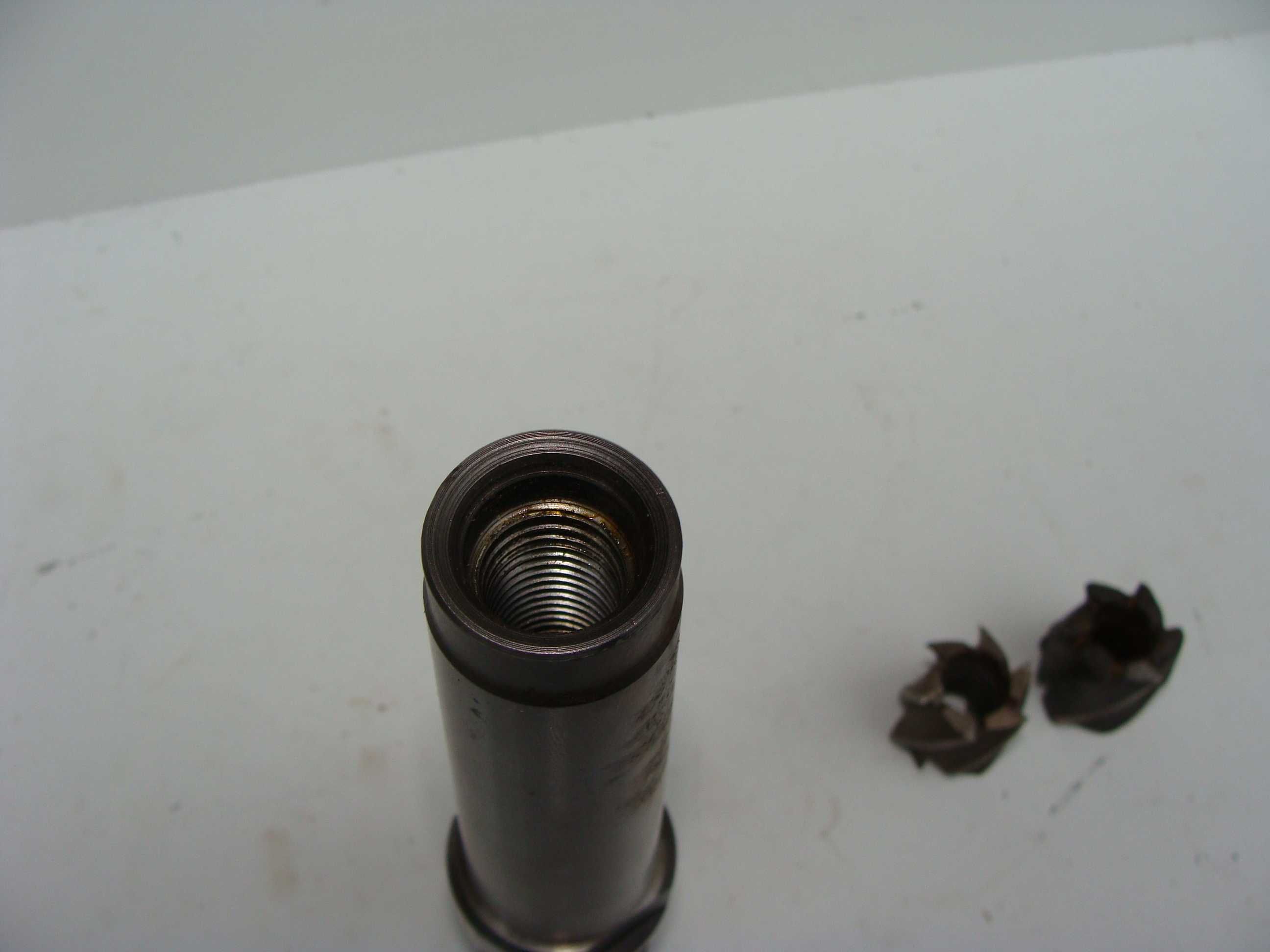 Uchwyt MK4 +3 frezy HSS Co8