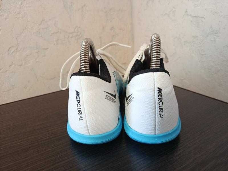 Футзалки дитячі Nike jr Mercurial vapor 15 club ic р. 36/23 см