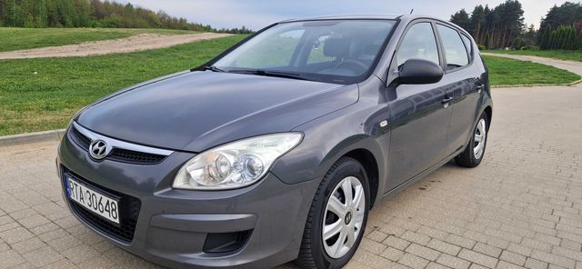 Hyundai i30 1.4 benzyna   109 km 2009 Rok