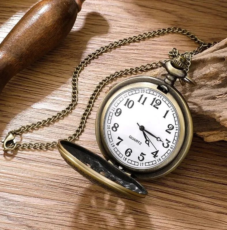 Годинник кварцовий кишеньковий у стилі вінтаж декор римської цифри кру
