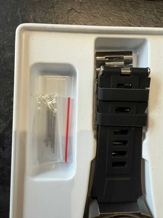 smartwatch G55  z dwoma paskami