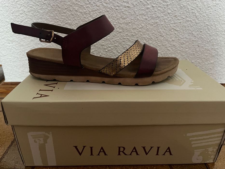 Sandałki 37 bordowo-złote