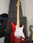 Электрогитара. Срочно!!!  Fender stratocaster