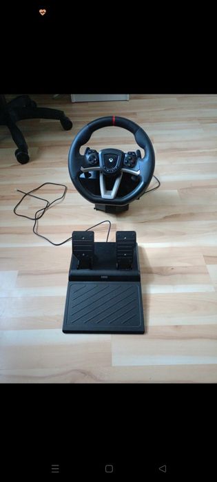 Kierownica z pedałami Xbox