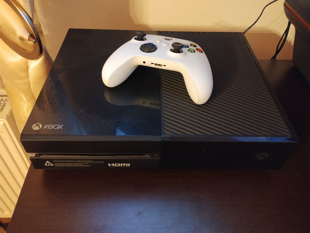 Konsola Xbox One