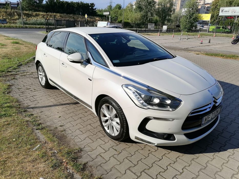 Citroën DS5 2.0 HDi Hybrid4 200KM – 2012 r.
