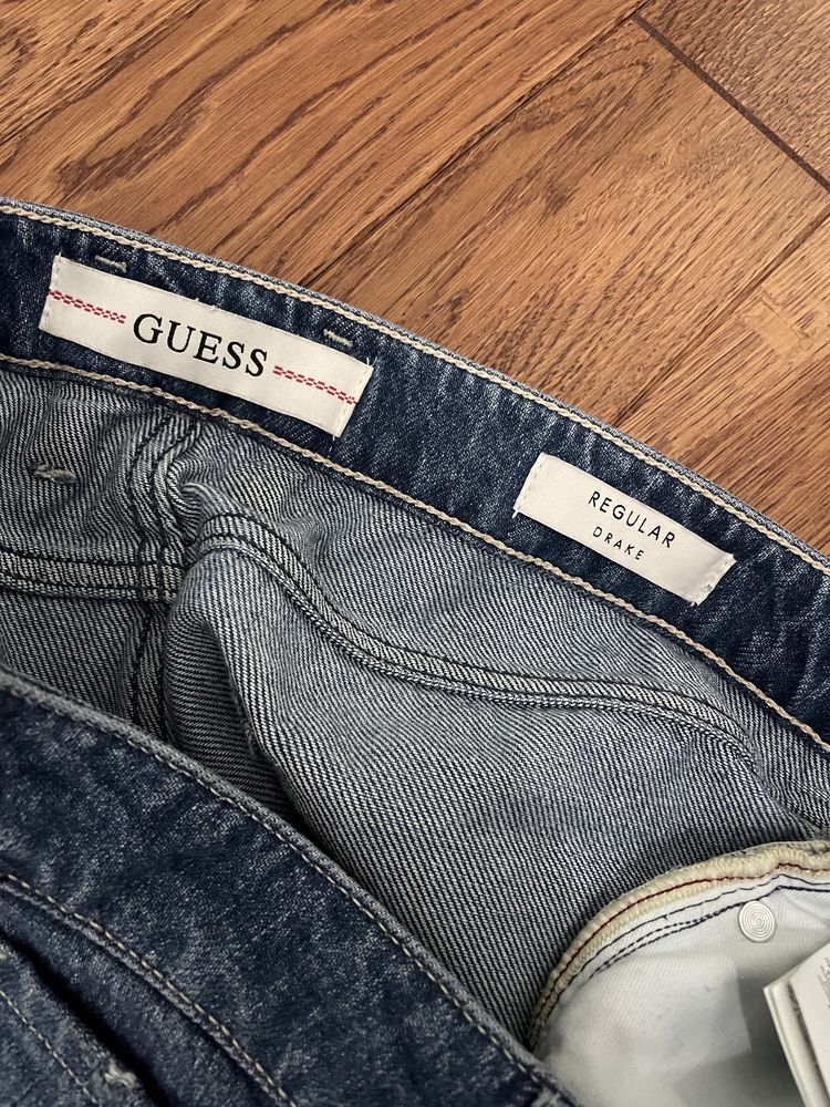 Джинси guess