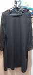 Vestido preto manga de renda