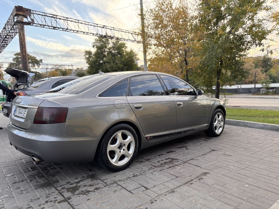 Продам автомобіль Audi A6 C6