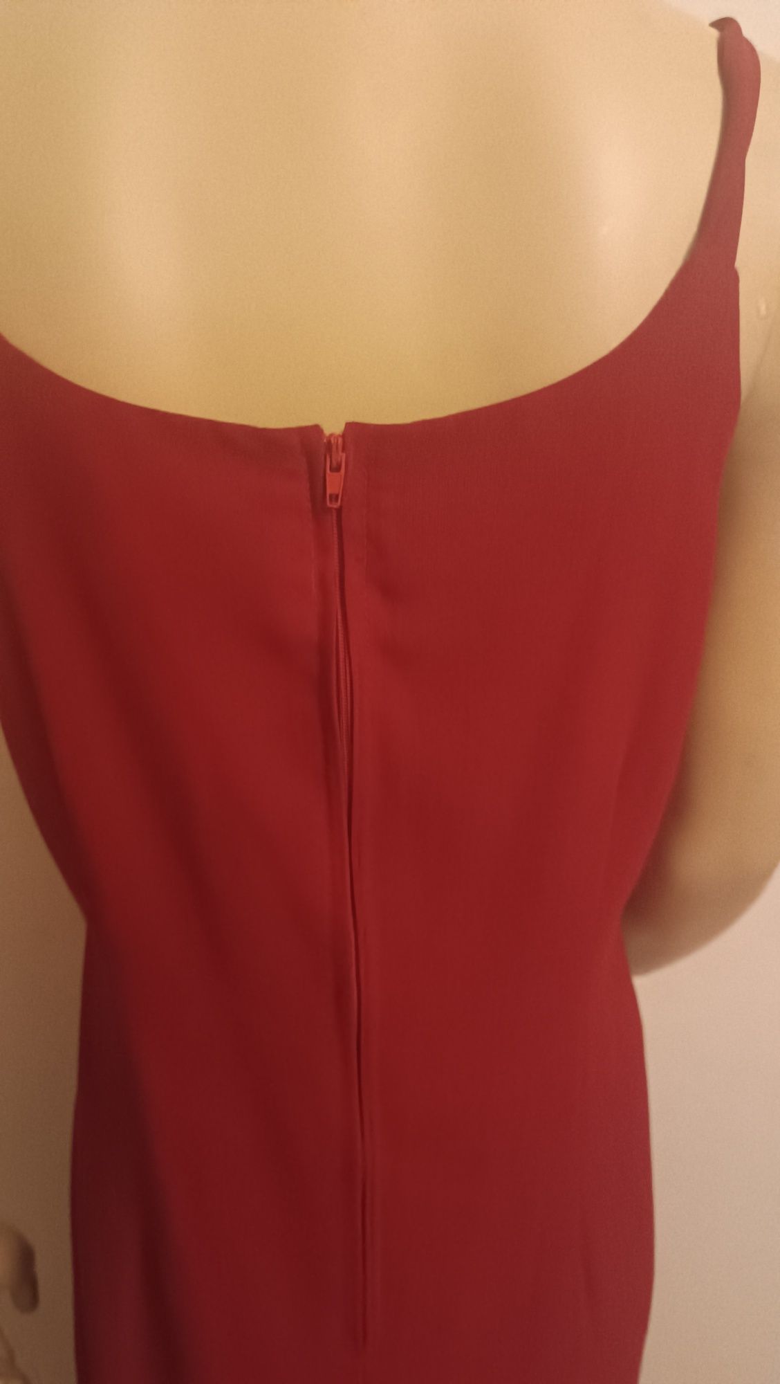 Vestido vermelho. Como Novo. Tamanho 38