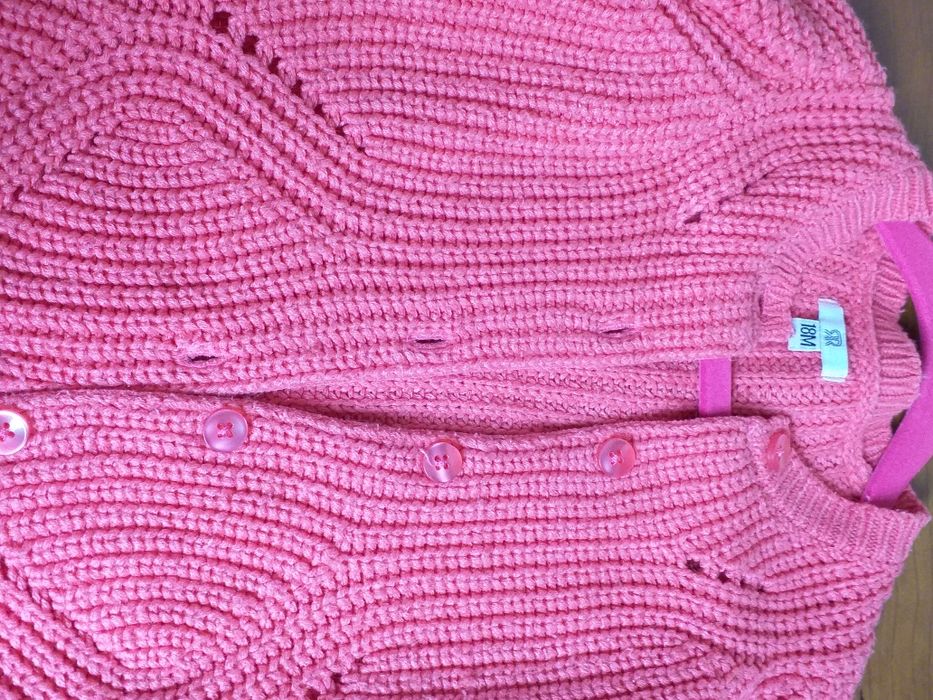 Casaquinhos malha bege e rosa 18 meses