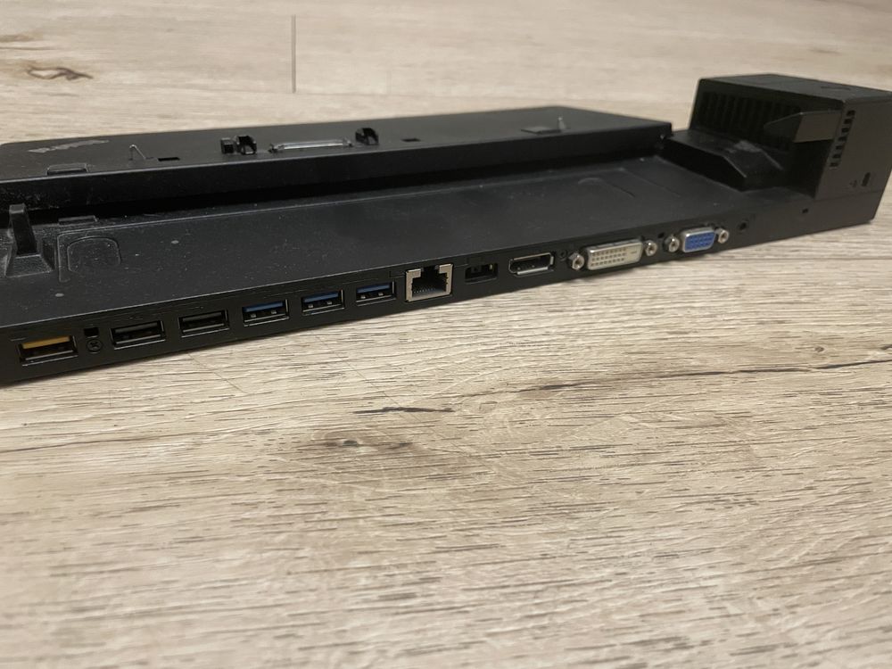 Stacja dokująca ThinkPad Pro Dock 40A1