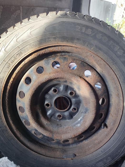 Колпаки Toyota r 16