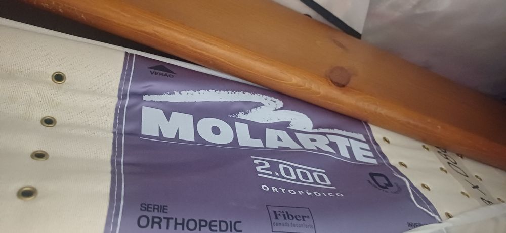 Cama dupla em madeira