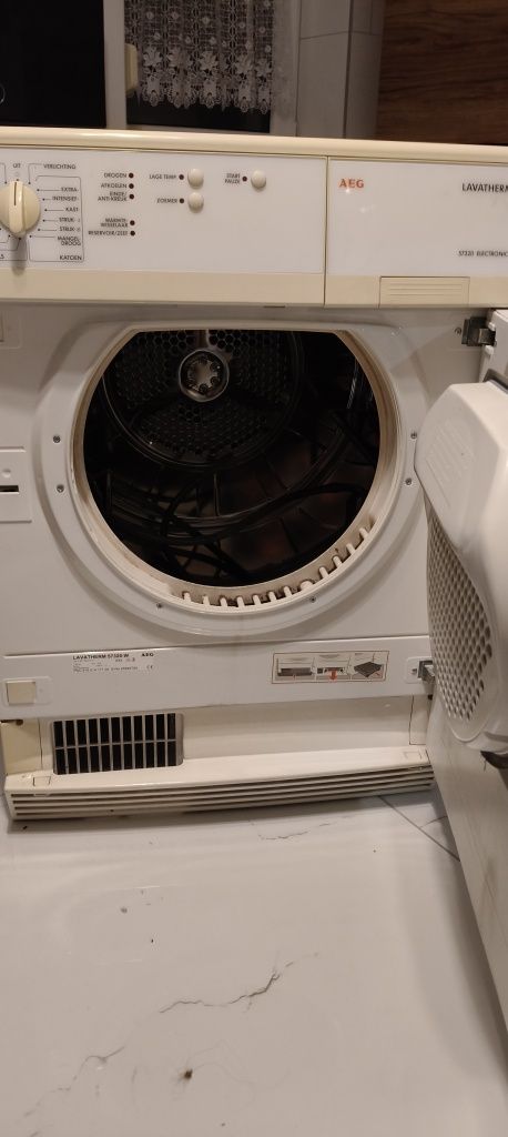 Suszarka do ubrań AEG Lavatherm