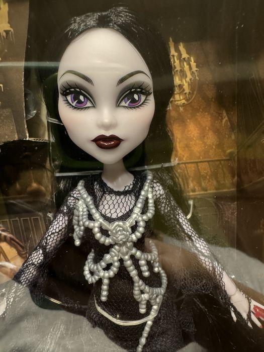 Monster high scullektor Addams famili