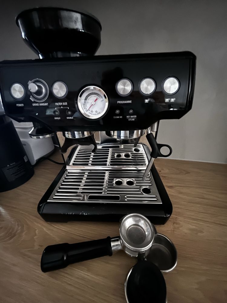 SAGE Barista Ekspres do kawy kolbowy