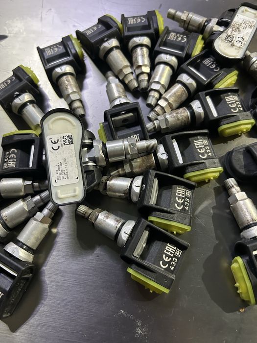 Датчики тиску в шинах мерседес. TPMS Merc MB