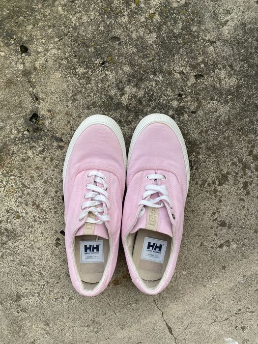Рожеві кеди Helly Hansen