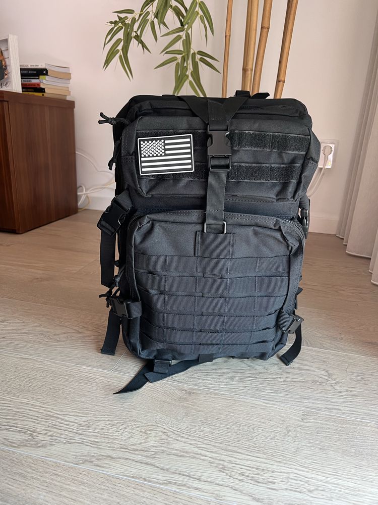 Mochila militar 45L - nova