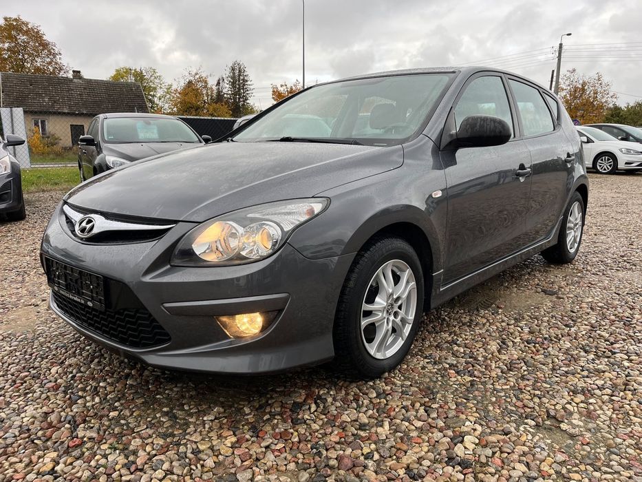 Hyundai I30 1.4 benzyna 109KM klima alusy tylko 86tyskm super stan Niemcy