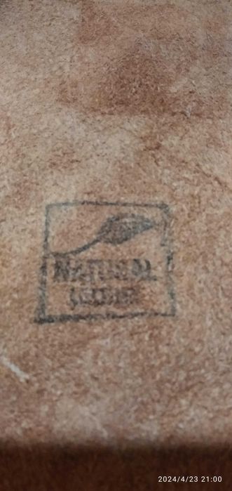 Retalhos de pele para artesanato