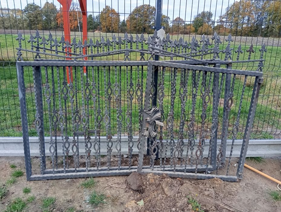 Kuta brama 4m + furtka