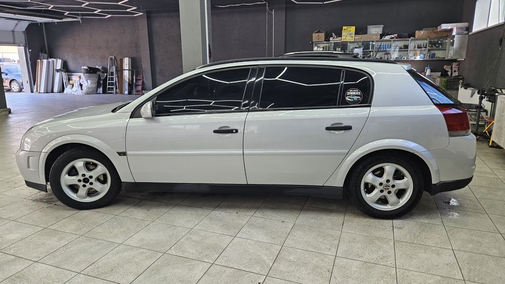 Продам Opel signum