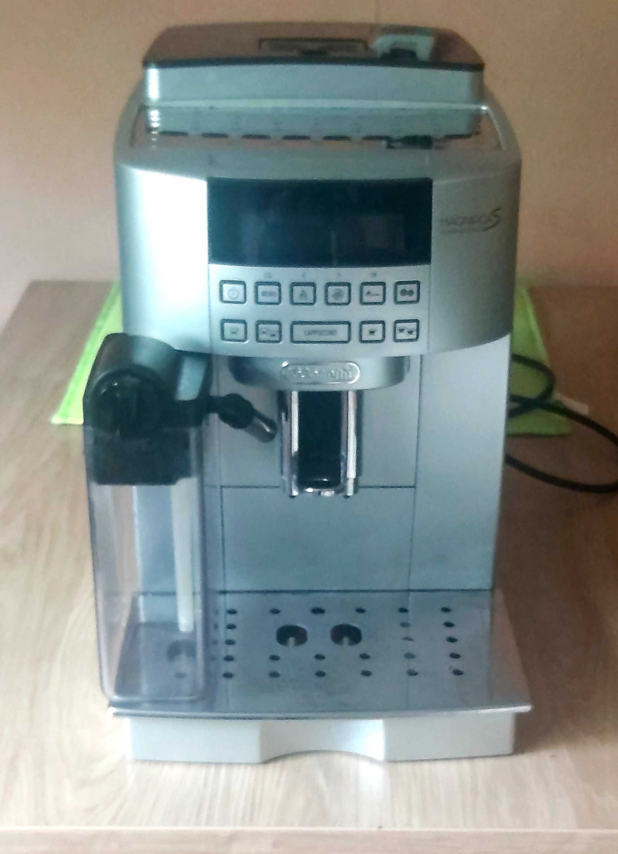 Ekspres Delonghi